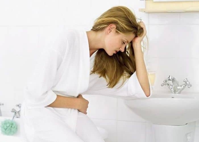 Đi tiểu nhiều lần trước khi đi ngủ, nguyên nhân có thể bắt nguồn từ chính thói quen sinh hoạt của bạn 