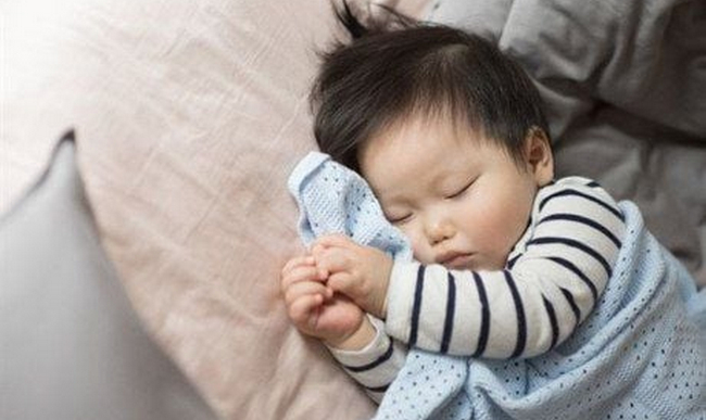 đái dầm bình thường là khi nào